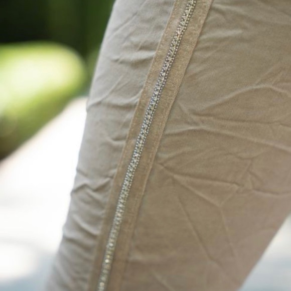 NWT Venti6 super stretchy, comfortable tan jogger pants with rhinestone ribbon. - Picture 2 of 4